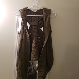 Army green sleeveless cardigan